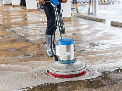 Floor polishing after construction